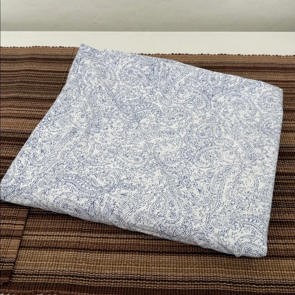 Ralph Lauren KING size, White & Navy Paisley Print Pillow Case
